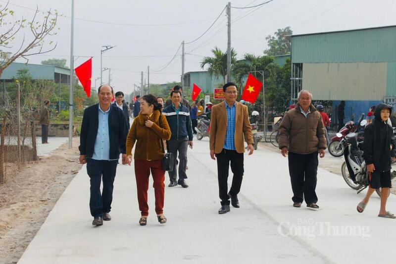 22 tuyến đường "Ý Đảng, lòng dân" được triển khai trên địa bàn xã Hiao với tổng giá trị ước tính khoảng 4,1 tỷ đồng. Ảnh: Hiền Mai.