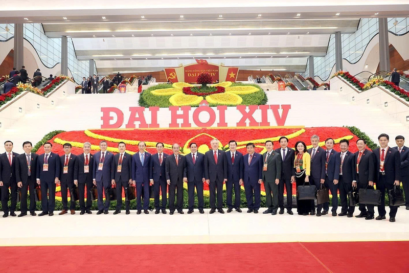 Các đại biểu đến dự phiên khai mạc Đại hội XIV của Đảng.