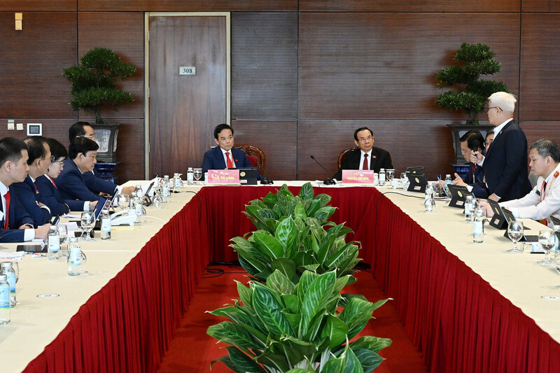 Quang cảnh buổi họp Đoàn đại biểu Đảng bộ Thành phố Hồ Chí Minh. Ảnh: Nhân Dân