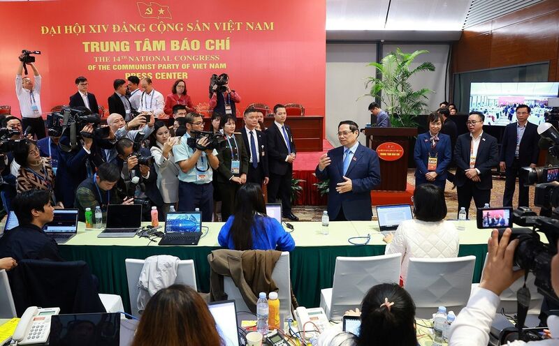 Chiều 20/1/2026, Ủy viên Bộ Chính trị, Thủ tướng Chính phủ Phạm Minh Chính thăm Trung tâm Báo chí Đại hội Đảng toàn quốc lần thứ XIV tại Trung tâm Hội nghị Quốc gia (Hà Nội). Ảnh TTXVN