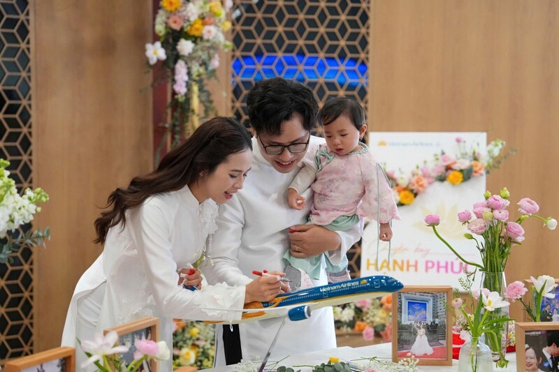 Vietnam Airlines lan tỏa thông điệp “Việt Nam hạnh phúc” từ bầu trời - 7