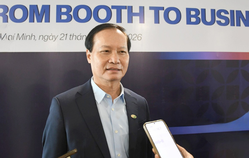 Ông Phùng Quốc Mẫn - Chủ tịch Hiệp hội Gỗ và Chế biến Mỹ nghệ TP. Hồ Chí Minh (HAWA). Ảnh: Minh Khuê.