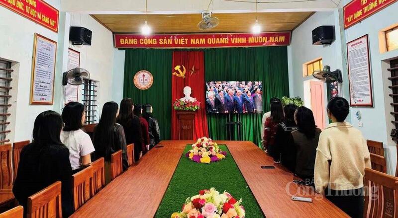 Không khí chào mừng đại hội lan tỏa tại các trường học ở Hà Tĩnh. Ảnh: Phúc Sơn
