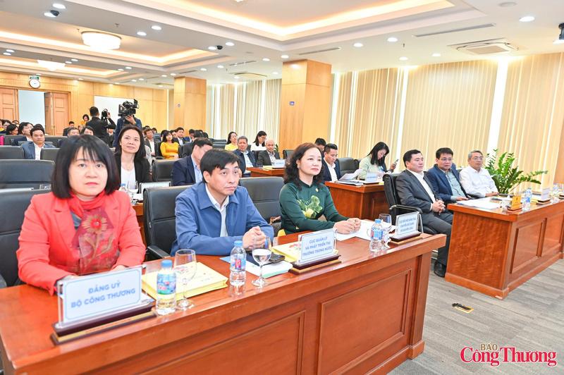 Hội nghị tổng kết công tác năm 2025, triển khai nhiệm vụ năm 2026 của Cục Đổi mới sáng tạo, Chuyển đổi xanh và Khuyến công (Bộ Công Thương).