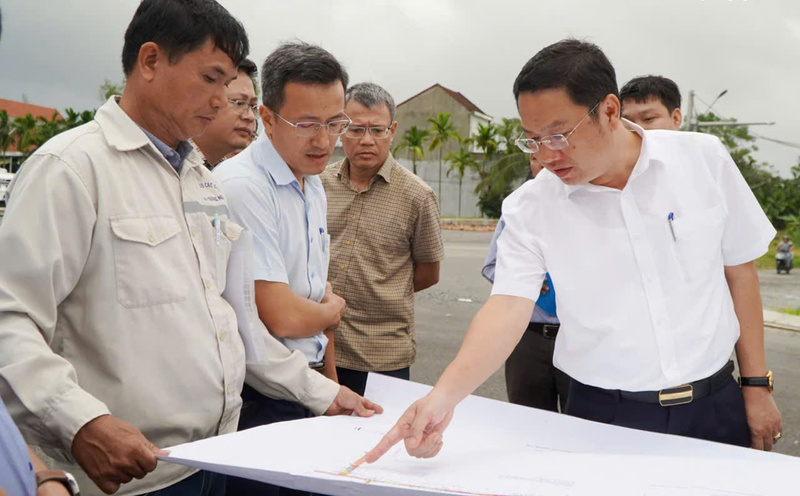 Các Tổ công tác đôn đốc, tháo gỡ khó khăn, vướng mắc, nhằm đẩy mạnh tiến độ thực hiện và giải ngân kế hoạch vốn đầu tư công năm 2026 sẽ được thành lập để kịp thời ghi nhận tình hình và xử lý các vướng mắc. Ảnh: Tuệ Lâm