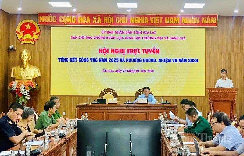 Hội nghị trực tiếp kết hợp trực tuyến tổng kết công tác năm 2025 và phương hướng, nhiệm vụ năm 2026 của Ban Chỉ đạo 389 tỉnh Gia Lai. Ảnh: Võ Tình