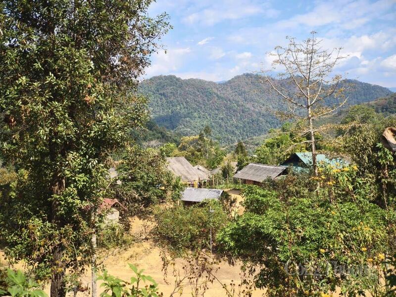 Bản Tia Ma Mủ, xã Tà Tổng cách trung tâm tỉnh Lai Châu khoảng 240km.