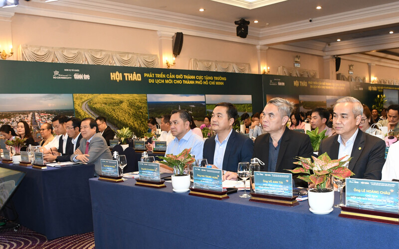 Đại biểu tham dự sự kiện. Ảnh: Minh Khuê.