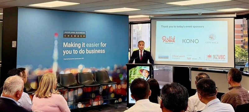 Đại sứ Việt Nam tại New Zealand Phan Minh Giang phát biểu tại Lễ khai trương Hội đồng Kinh doanh New Zealand - Việt Nam. Ảnh: Hữu Tùng