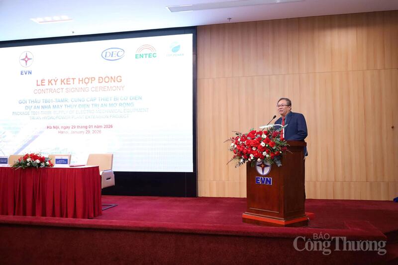 Ông Phạm Hồng Phương - Phó Tổng giám đốc EVN.