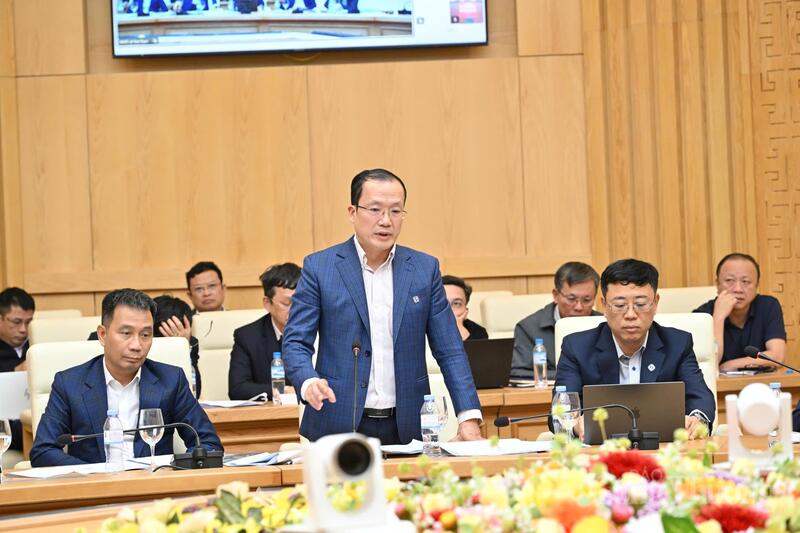 Ông Nguyễn Đức Ninh, Tổng Giám đốc Công ty TNHH MTV Vận hành hệ thống điện và thị trường điện Quốc gia (NSMO) cho biết, NSMO sẽ đảm bảo tuyệt đối việc vận hành hệ thống điện và thị trường điện quốc gia an toàn, ổn định, liên tục, tin cậy.