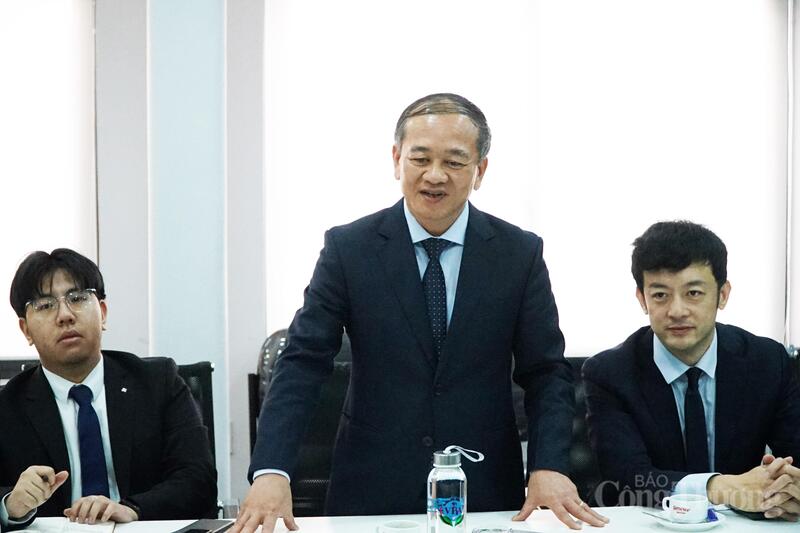 Ông Mai Mạnh Toàn phát biểu tại buổi làm việc với Simexco Đắk Lắk. Ảnh: Vũ Long