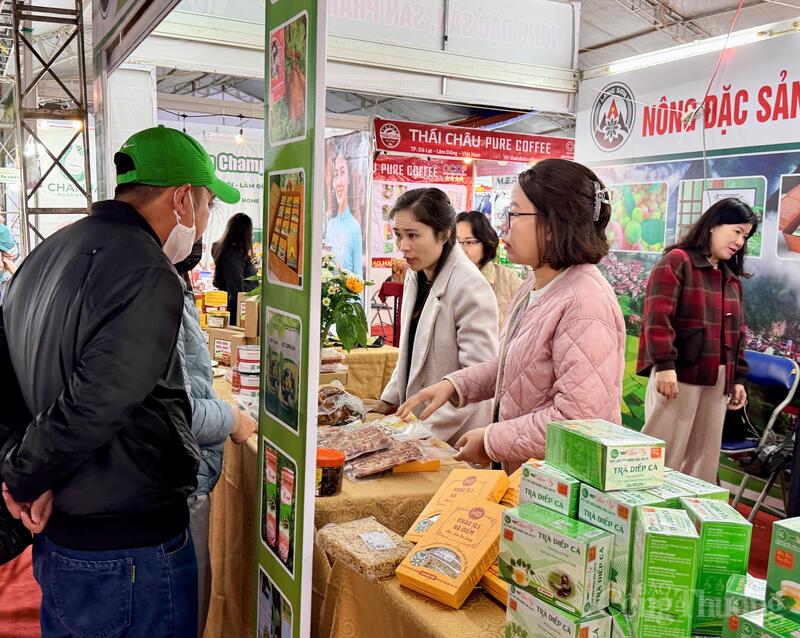 Hội chợ OCOP Lâm Đồng xuân 2026. Ảnh: Minh An