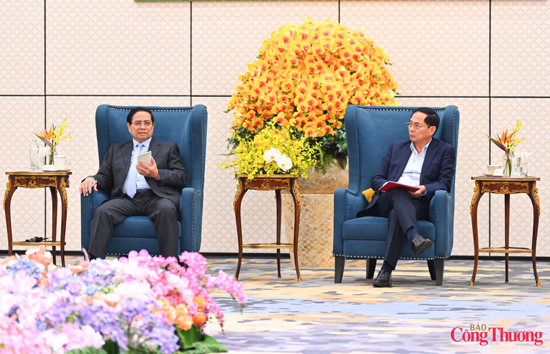 Thủ tướng: Mục tiêu cuối cùng của Hội chợ Mùa Xuân là để người dân được hưởng thụ thành quả của đất nước - 3