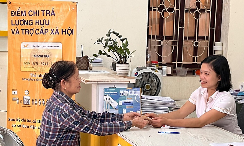 Bảo hiểm xã hội Việt Nam sẽ chi trả gộp lương hưu và trợ cấp BHXH tháng 2 và 3/2026 ngay trong kỳ tháng 2.