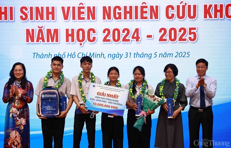 Trường Đại học Công Thương TP. Hồ Chí Minh là một trong những trường của Bộ Công Thương dành nhiều nguồn lực hỗ trợ sinh viên tham gia nghiên cứu khoa học