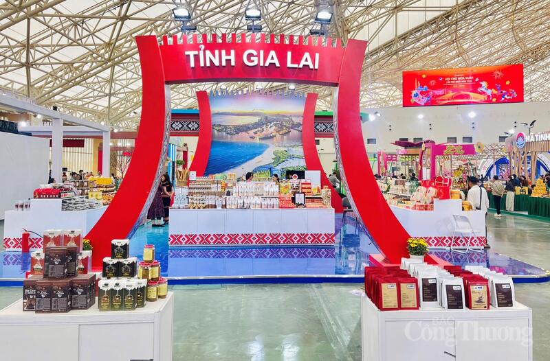Không gian trưng bày của tỉnh Gia Lai tại Hội chợ Mùa Xuân 2026. Ảnh: Bích Thu