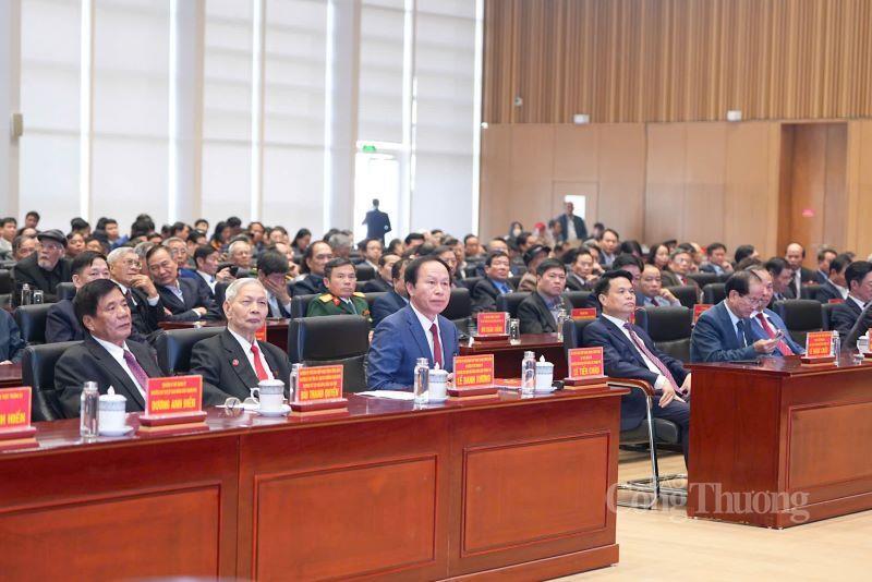 Các đại biểu tham dự hội nghị.