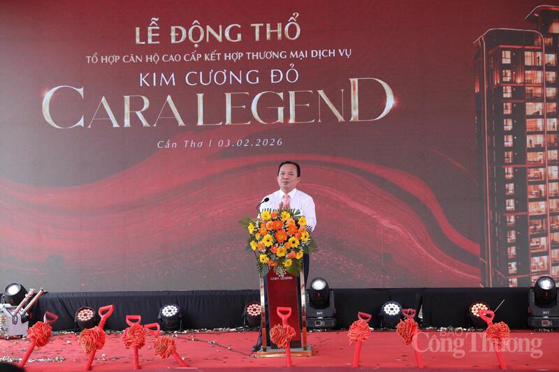 Ông Nguyễn Văn Hòa - Phó Chủ tịch UBND TP. Cần Thơ, phát biểu tại buổi lễ.