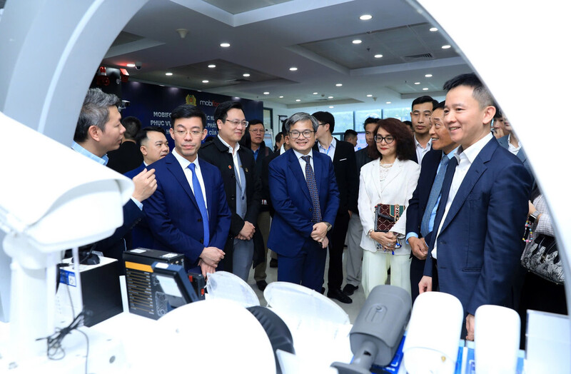 Hà Nội thúc đẩy các ngành kinh tế số mới. Ảnh: N.H