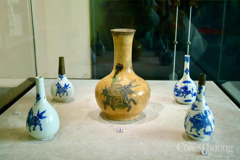 Hình tượng Long Mã được thể hiện trên trang trí kiến trúc tôn giáo tín ngưỡng và cổ vật của Bảo tàng Hà Nội.