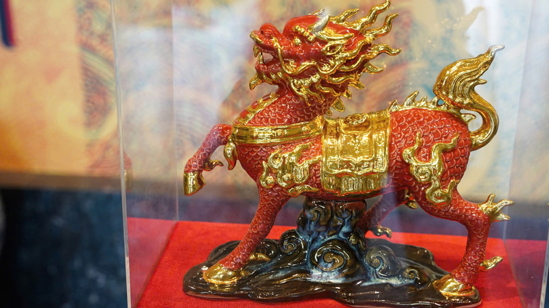 Hình tượng long mã thể hiện đa dạng về chất liệu, phong phú về loại hình. Ảnh: Diệu Linh