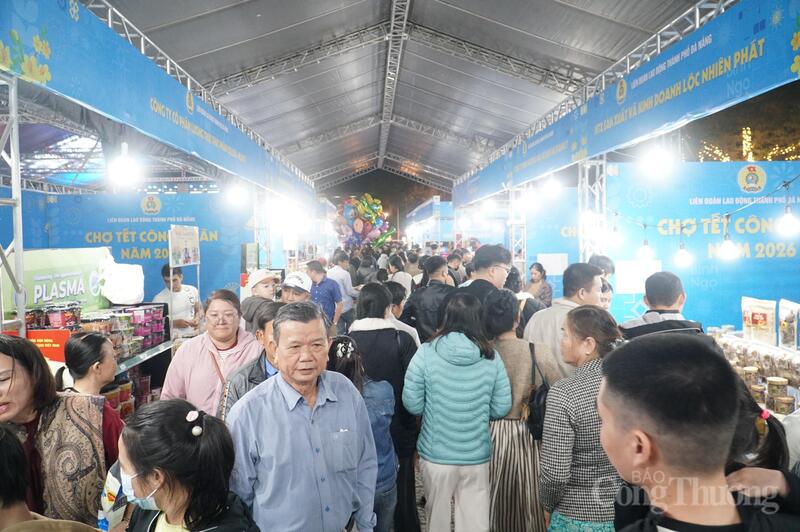 Diễn ra từ 05/2 đến 08/2 (tức ngày 18/12 – 21/12 Âm lịch), Chợ Tết Công đoàn Đà Nẵng 2026 có quy mô 90 gian hàng.