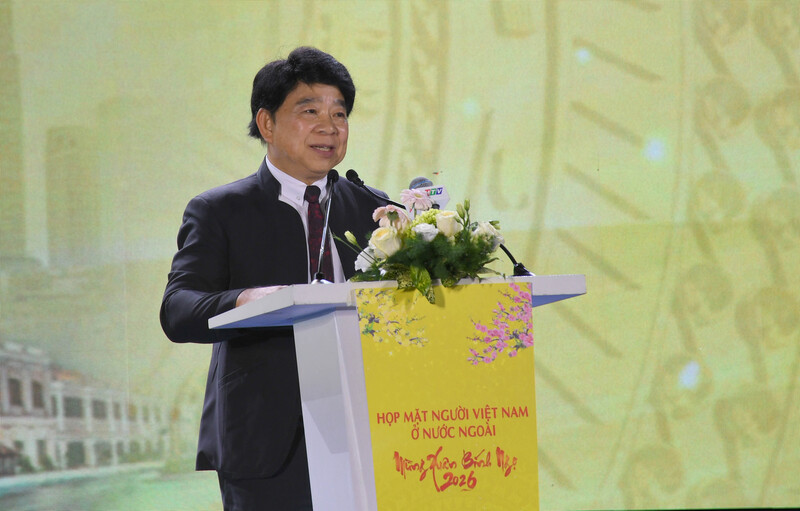 Ông Lâm Chí Thiện - kiều bào Úc phát biểu tại chương trình. Ảnh: Thanh Minh.