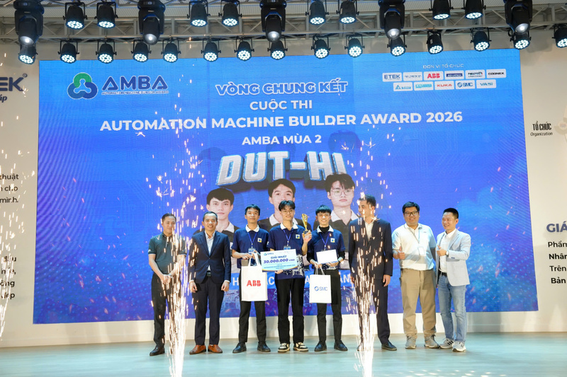 Đội DUT-HI (Đại học Bách khoa - Đại học Đà Nẵng) xuất sắc giành giải Nhất AMBA 2026. Ảnh: Ban tổ chức AMBA 2026
