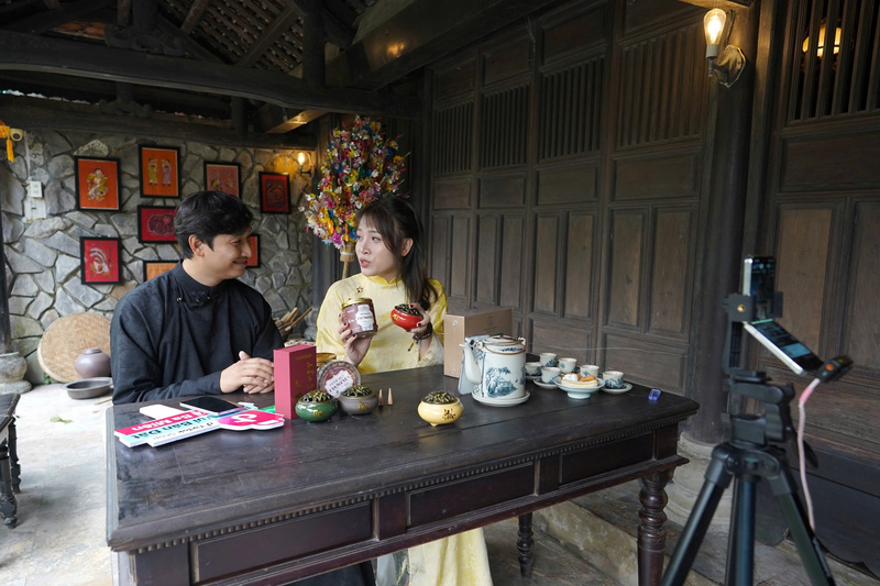 Cao điểm dịp Tết, công ty đạt trung bình 2.000 đơn/ngày qua nền tảng TikTok Shop.