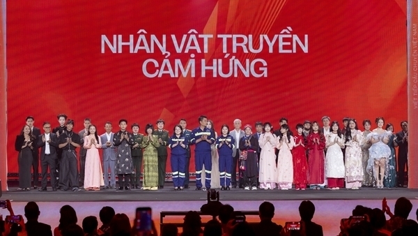Các nhân vật truyền cảm hứng trong năm 2025 được vinh danh tại WeChoice Awards.