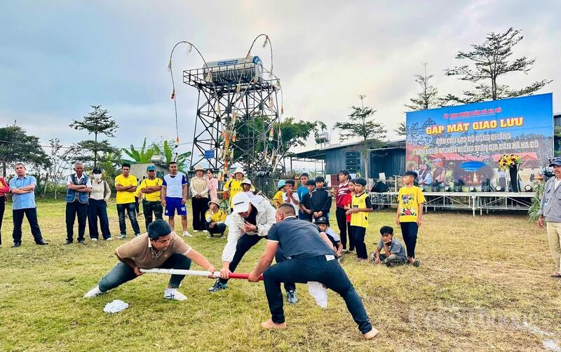 Đồng bào người Chu Ru xã Ka Đô tổ chức hội thi giao lưu mừng xuân mới.