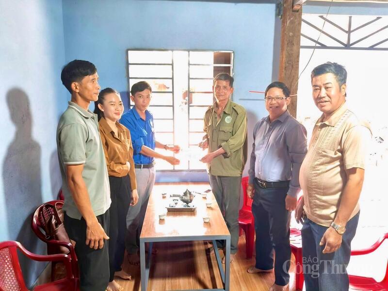 Niềm vui được ăn tết trong ngôi nhà mới tại xã Cát Tiên 2, tỉnh Lâm Đồng.