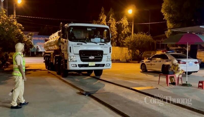 Lực lượng cảnh sát giao thông, công an tỉnh Lâm Đồng tăng cường đảm bảo an toàn giao thông dịp Tết 2026.