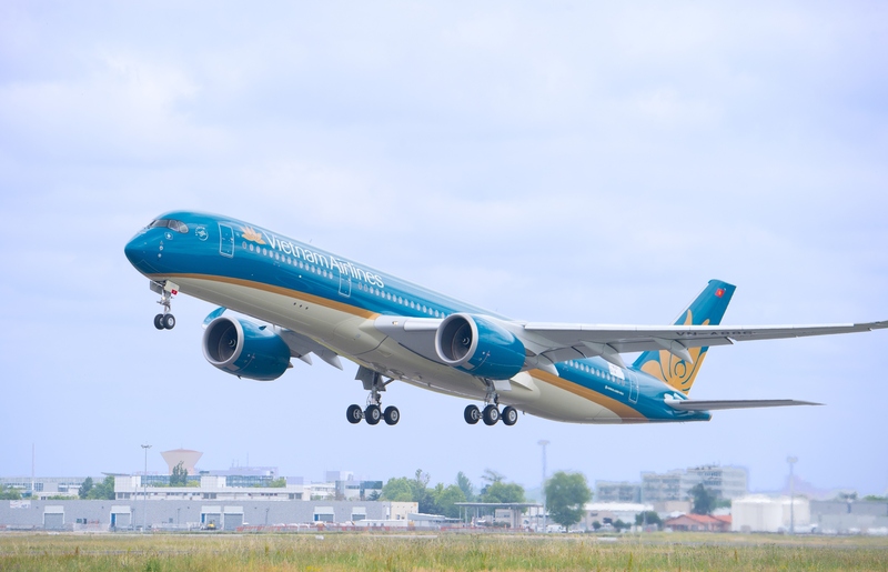 Tàu bay Airbus A350 của Vietnam Airlines