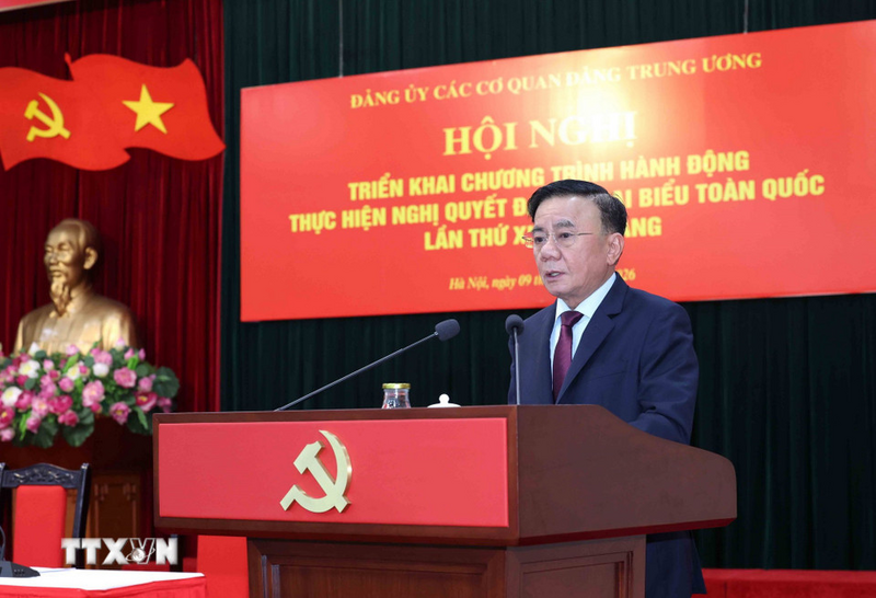 Đồng chí Trần Cẩm Tú, Uỷ viên Bộ Chính trị, Thường trực Ban Bí thư, Bí thư Đảng uỷ các cơ quan Đảng Trung ương phát biểu chỉ đạo hội nghị. Ảnh: Phương Hoa/TTXVN