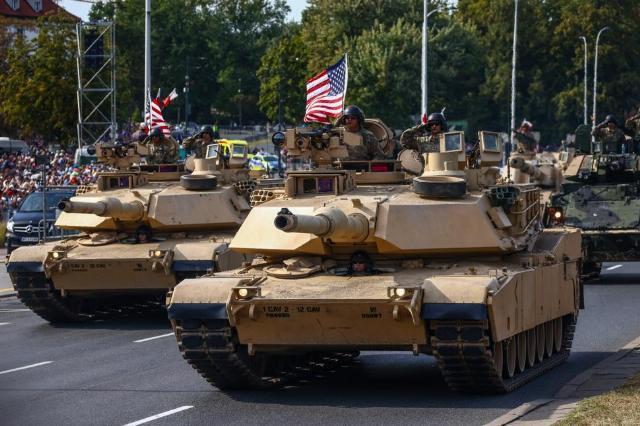 Xe tăng chiến đấu Abrams. Ảnh: Getty