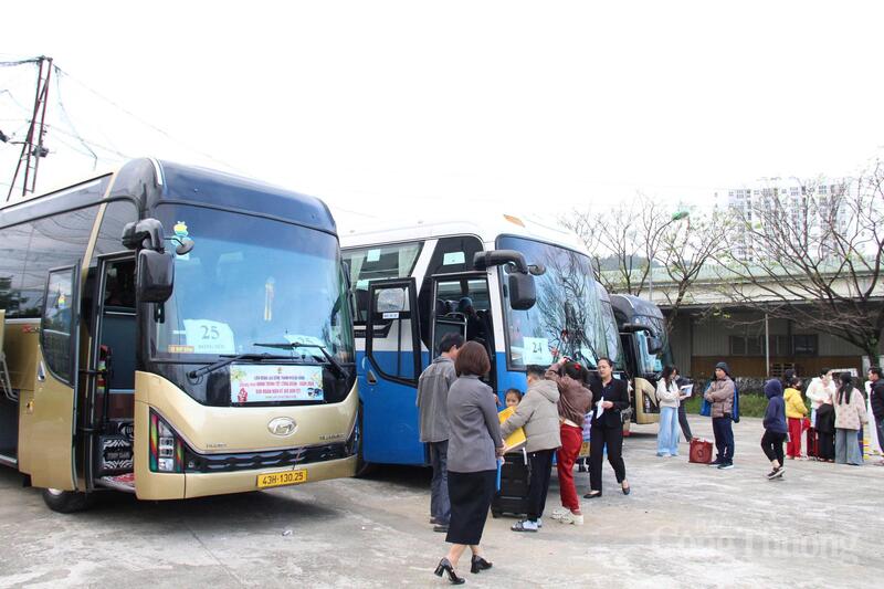 Các chuyến xe Công đoàn sẽ diễn ra trong 5 ngày từ 11/2 đến 15/2 (nhằm ngày 24/12 đến 28/12 Âm lịch)