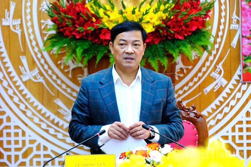 Ông Lê Trọng Yên, Phó Chủ tịch Thường trực UBND tỉnh Lâm Đồng phát biểu kết luận tại buổi làm việc. Ảnh: Duy Tín