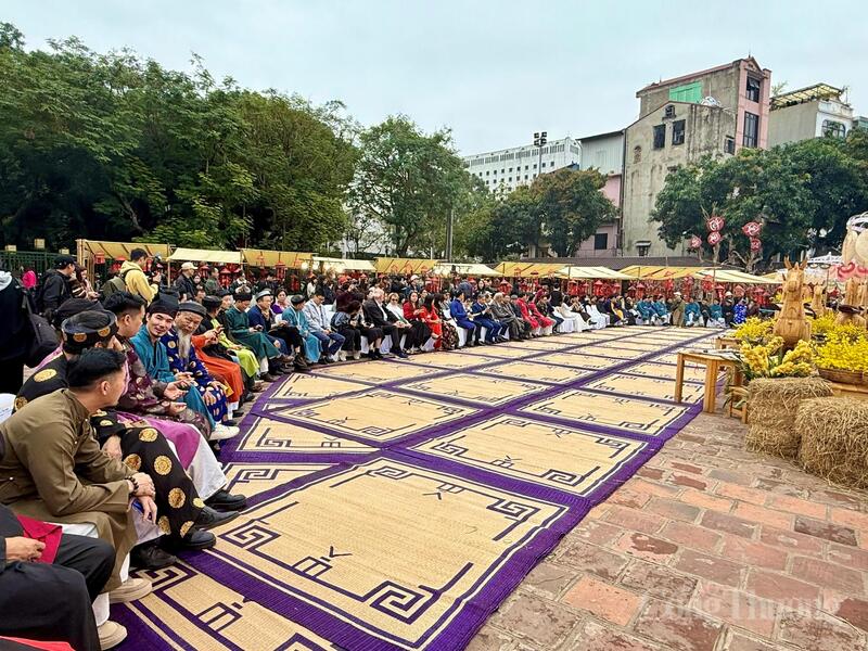 Đông đảo các đại biểu tham dự Lễ khai mạc Hội chữ Xuân Bính Ngọ 2026. Ảnh: Diệu Anh