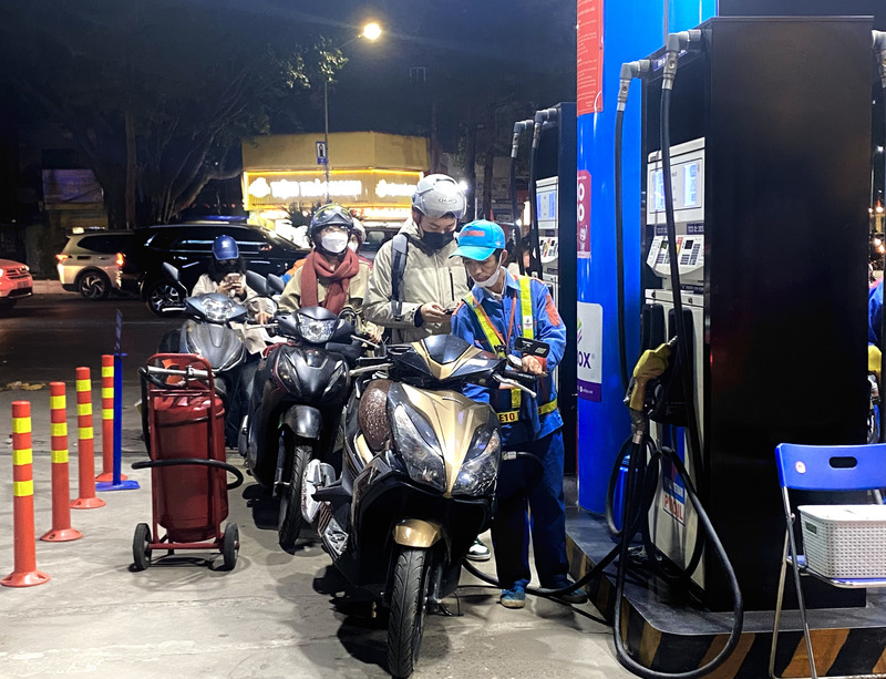 Giá xăng dầu trong nước hôm nay ngày 12/2/2026. Ảnh: Phương Trang