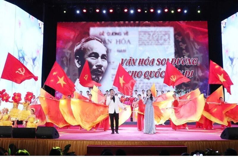 Một chương tr&igrave;nh nghệ thuật quy m&ocirc; lớn t&aacute;i hiện tinh thần văn h&oacute;a Việt Nam. Ảnh: Tư liệu