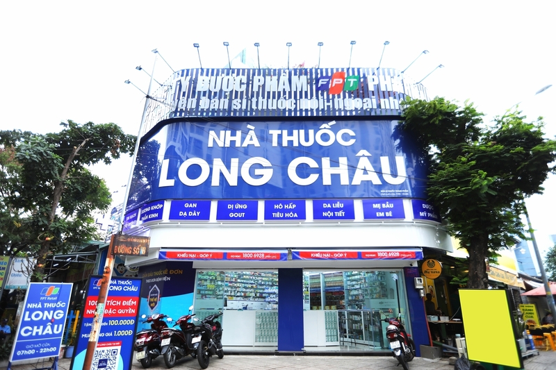 Bên cạnh đảm bảo nguồn cung và mở cửa phục vụ xuyên suốt, Long Châu còn mang đến nhiều chương trình tri ân, ưu đãi thay lời chúc mừng xuân mới.