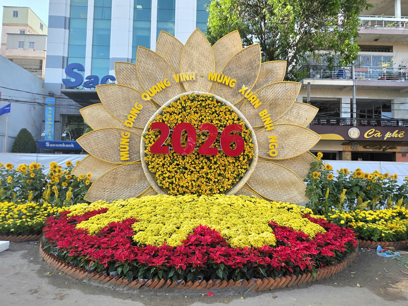 Đường hoa nghệ thuật “Mừng Đảng quang vinh - Mừng xuân Bính Ngọ năm 2026”