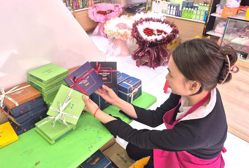 Đa dạng các loại socola. Ảnh: Mai Liễu