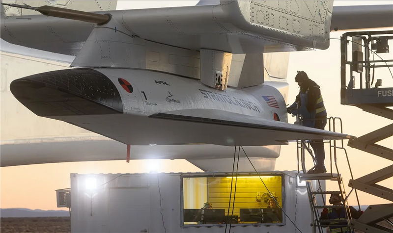 Talon-A2 được phóng từ máy bay mẹ khổng lồ, đạt tốc độ trên Mach 5, mở ra nền tảng thử nghiệm linh hoạt cho các chương trình siêu thanh của Mỹ.