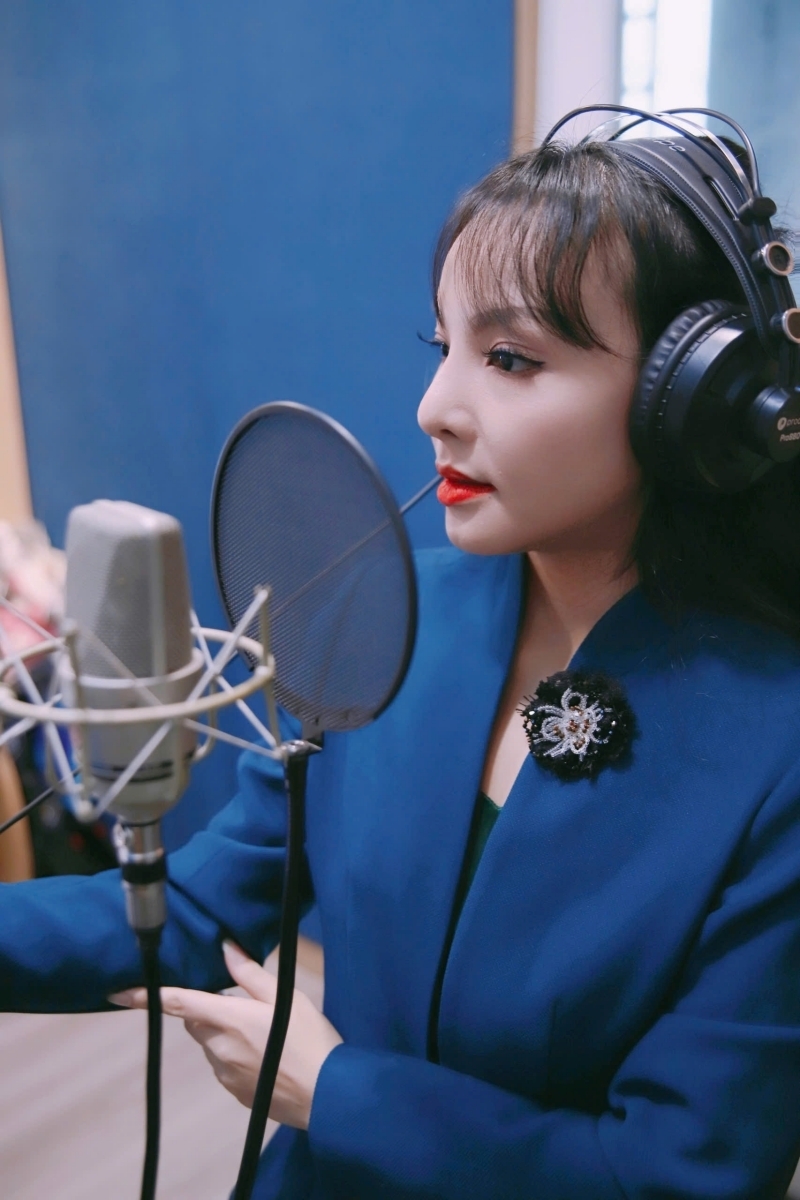 Với Thảo Vy, giọng nói là tấm gương phản chiếu sức khỏe và tâm hồn. Chỉ khi tiếng nói ấy chạm được vào trái tim chính mình, nó mới có đủ sức mạnh để lan tỏa giá trị đến hàng triệu khán giả.