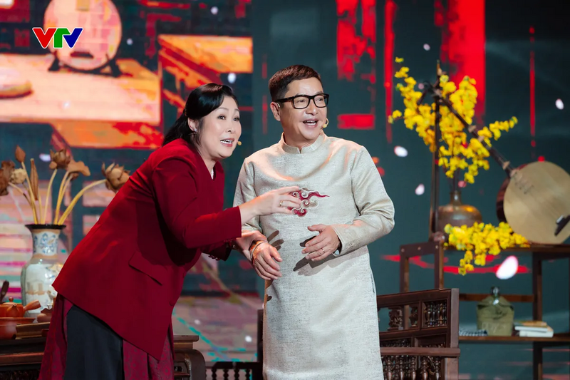 NSND Hồng Vân, NSƯT Chí Trung và nhiều nghệ sĩ góp mặt trong chương trình "Quảng trường mùa xuân". Ảnh: VTV