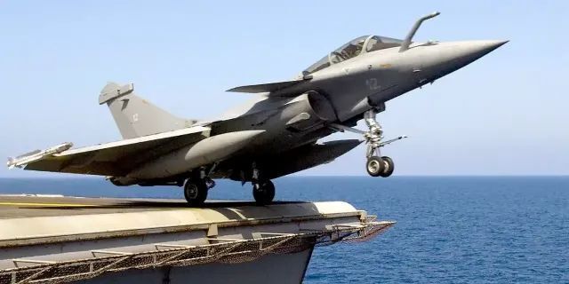 Máy bay chiến đấu Rafale-M. Ảnh: Getty