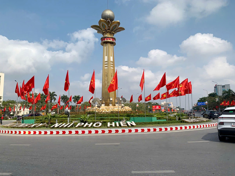 Hưng Yên rộn ràng sắc xuân ngày cuối năm Ất Tỵ - 2